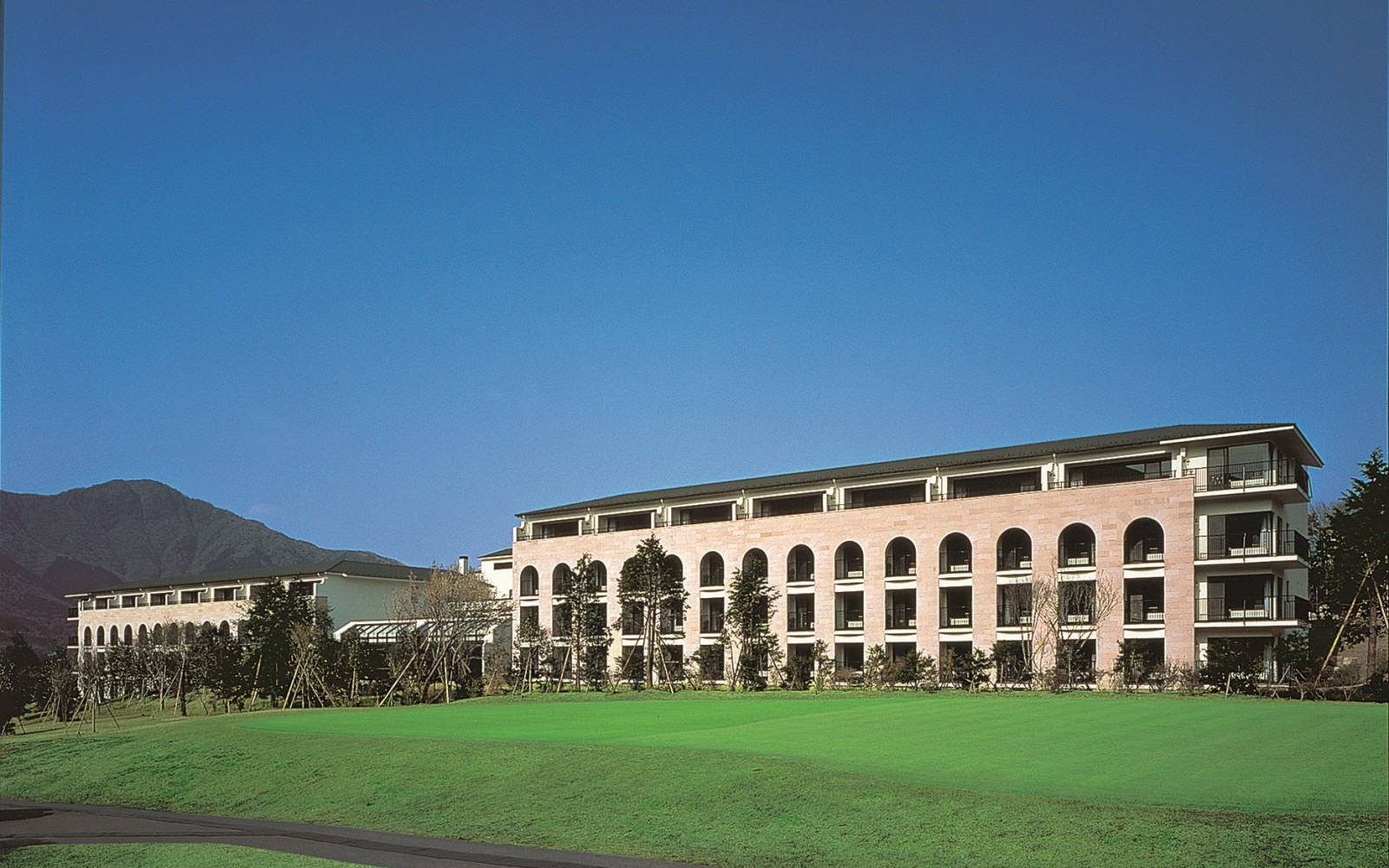 Hakone Sengokuhara Prince Hotel outside